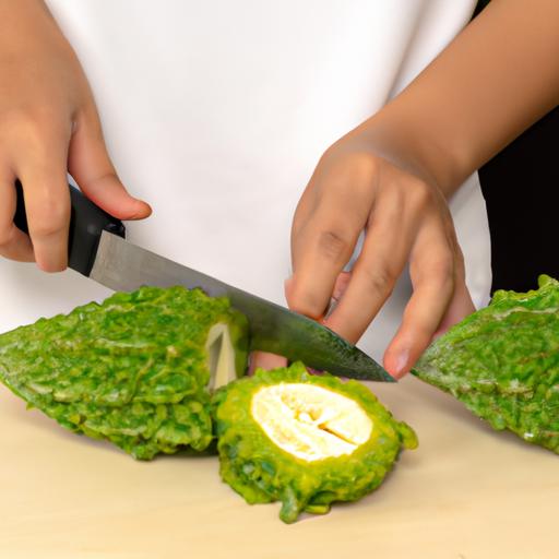 Cách nấu canh mướp đắng nhồi thịt – món ăn thanh nhiệt giải độc