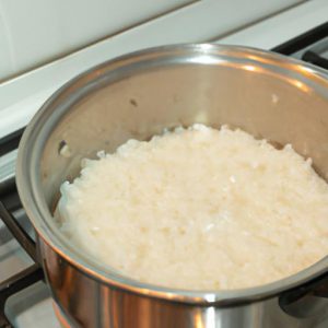 Cách Nấu Cháo Trắng Bằng Bếp Ga