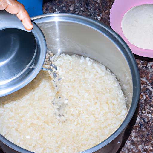 Cách nấu xôi nếp cẩm bằng nồi hấp: Món ăn truyền thống của Việt Nam