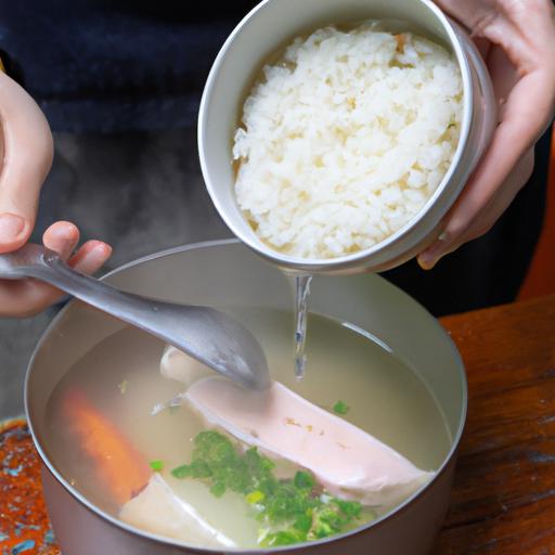 Cách nấu cơm gà ngon và đậm đà